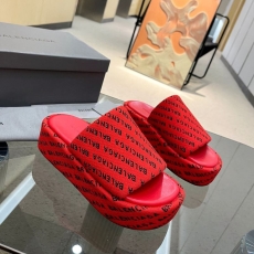 Balenciaga Slippers